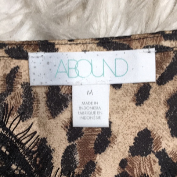 Abound Leopard Print Sz Med Camisole with lace detail - Picture 2 of 7